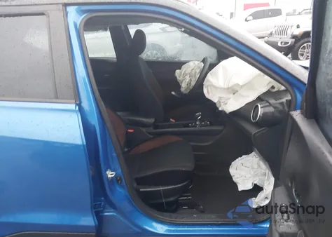 2024 Nissan Kicks Sr Xtronic Cvt from USA, damaged, VIN 3N1CP5DV5RL539356